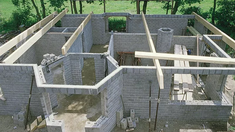 Gebaut mit FIBOTHERM Mauerblöcken