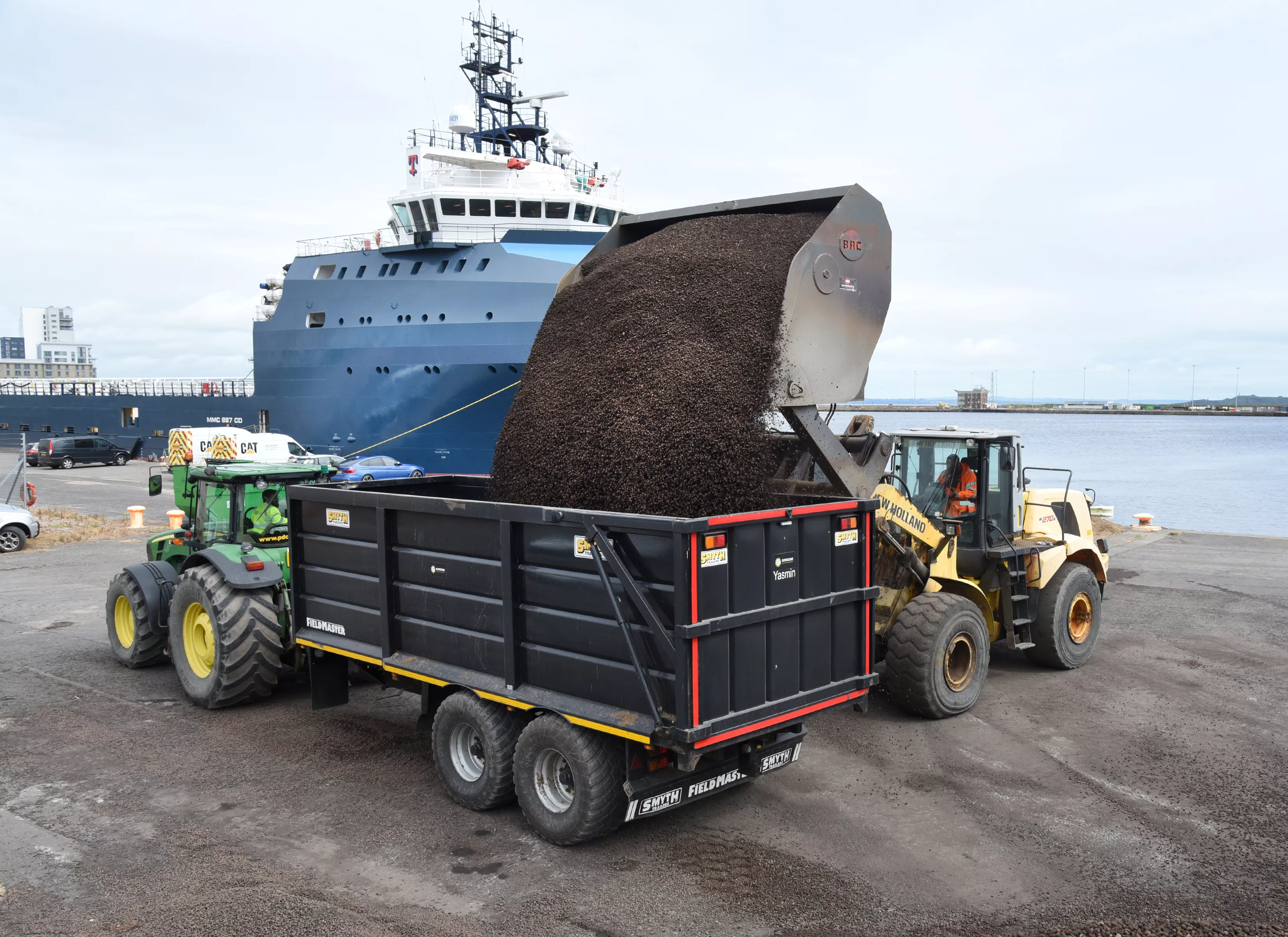 11,000m3 Leca® LWA wurden per Schiff direkt in den Hafen von Leith in Edinburgh geliefert.